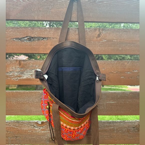 Fair Trade Thai Purse with Vintage Hmmong textiles and Leather Accents - Picture 4 of 5